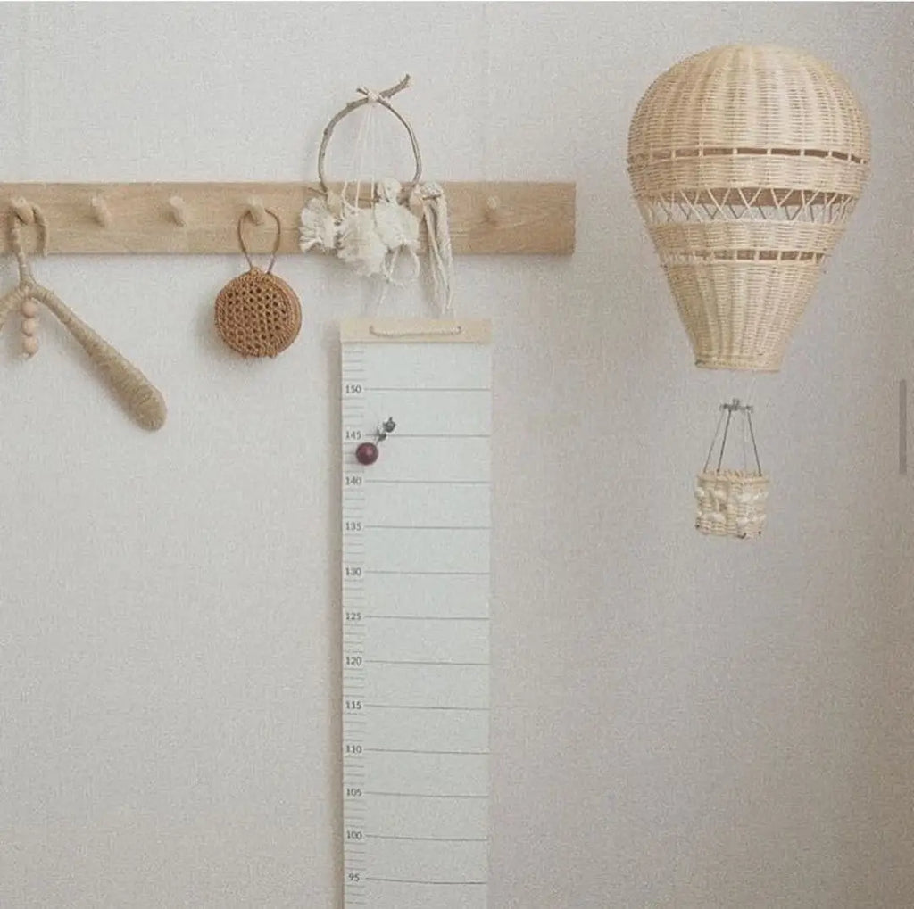 Handmade Hot Air Balloon Wall Decor – Natural Rattan Look