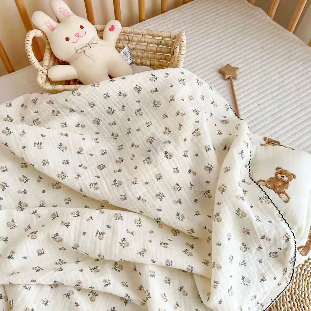 Soft Embroidered Muslin Blanket – Summer Baby Swaddle | Vintage Cotton Gauze 150×120cm