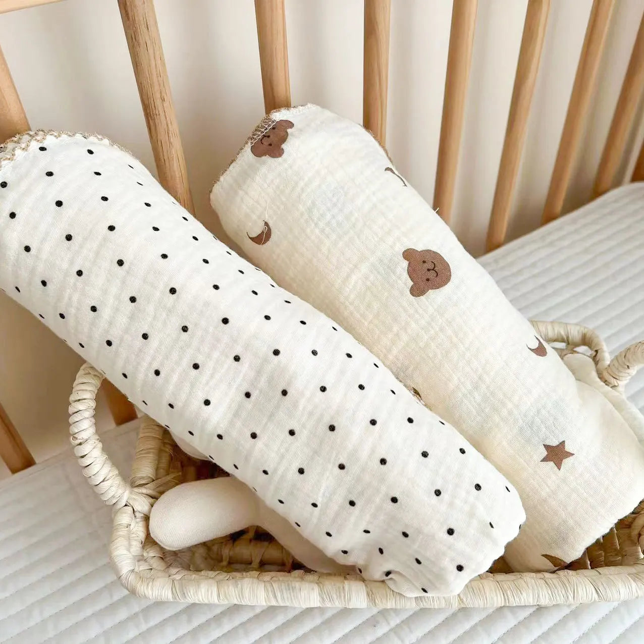 Soft Embroidered Muslin Blanket – Summer Baby Swaddle | Vintage Cotton Gauze 150×120cm
