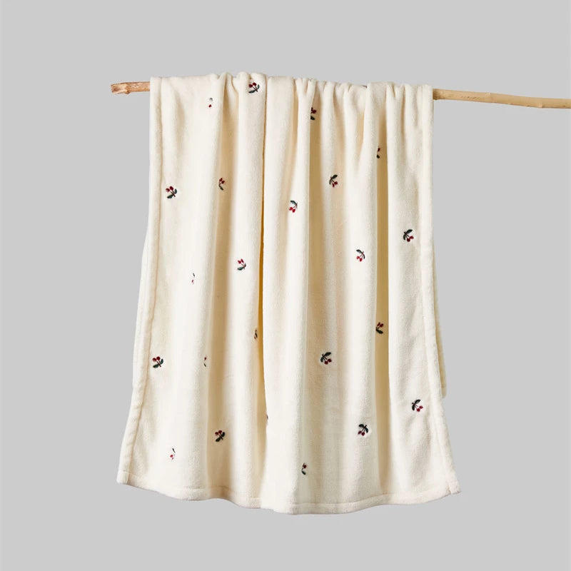 Soft Baby Fleece Blanket – Cozy Newborn Swaddle Throw with Minimal Embroidery Pattern